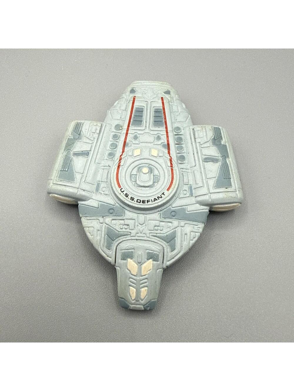 Star Trek Micro Machines USS Defiant NX-74205 - DS9